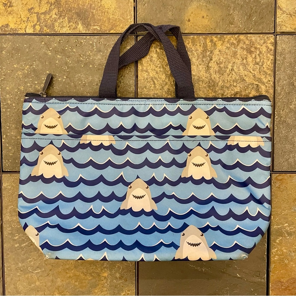 Thirty-One Thermal Tote with Shark Design